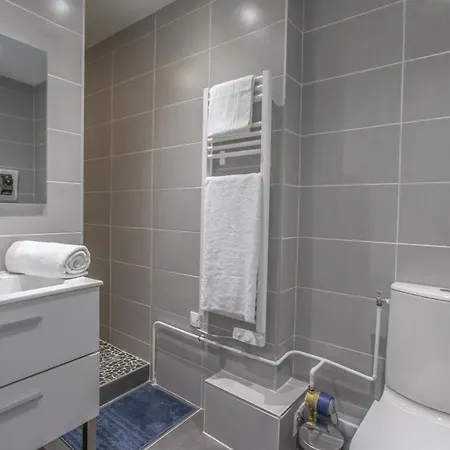 דירה Modern With Garden Location *