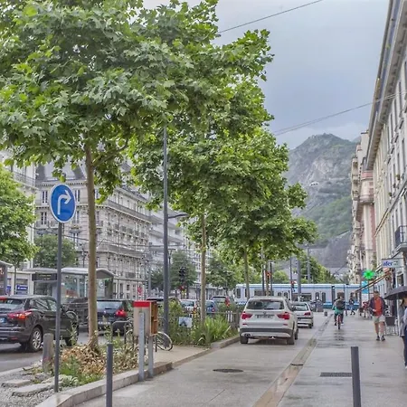 Lejlighed Modern With Garden Location Grenoble