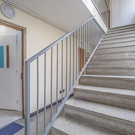 Lejlighed Modern With Garden Location *