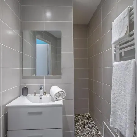 Modern With Garden Location Apartman Grenoble