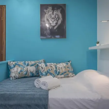 Apartman Modern With Garden Location Grenoble